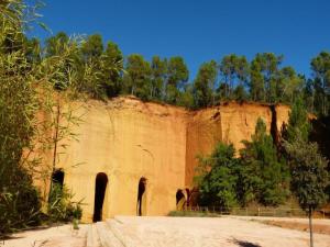 Maisons de vacances Villa in Luberon with Private Pool : photos des chambres