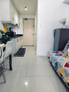 Sea Residences near Moa-By Glenda