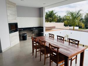 Refúgio Elegante com Piscina