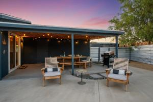 Private Desert Home with Hot Tub Near Joshua Tree National Park