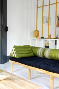 Stylish Flat and Old Town View