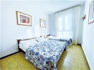 Apartment in Caorle 500 m from beach