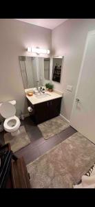 Private Room and Bathroom