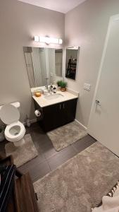 Private Room and Bathroom