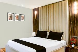 Super Townhouse Oak Hadapsar