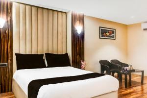 Super Townhouse Oak Hadapsar