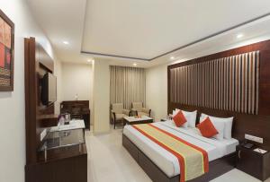 Cosmos Raj Plaza Jaipur