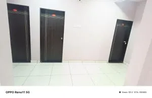 Hotel Gurukrupa - Jāmb