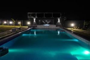 The Royalty By Jade - 5 BR Villa