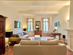 Appartements Le 100% Uzes, charme en plein centre historique : photos des chambres