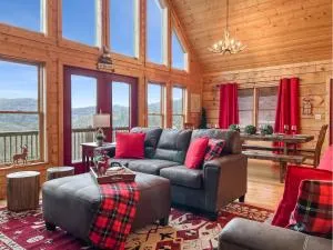 Mars Hill Cabin Retreat Mountain Views, Hot Tub, and Adventure Awaits - Swiss