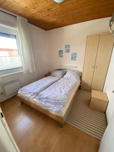 Haus mit Meerblick & Garten