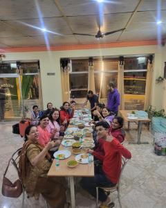 The Pine-hill Kasauli I Restaurant I Sky Deck I Manki point view I Couple friendly I Party Events