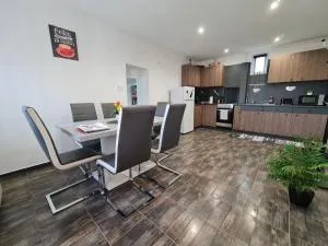 Borostyán Vendégház Bakonyság - 伊纳尔奇