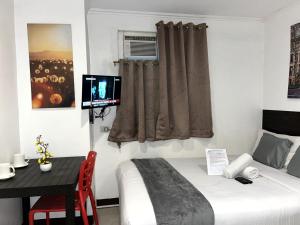 Harrison Suites