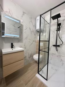 Appartements Les remparts Aigues-Mortes appartement et parking : photos des chambres
