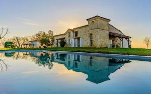 Maisons de vacances La Colline Gersoise-Piscine-Sauna : photos des chambres