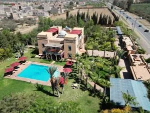 Villa Rosa - Iconic Riad on 2 hectares of privacy - El Aggada