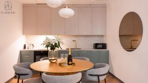 Flatbook-Granaria Apartments with Sauna in the City Center