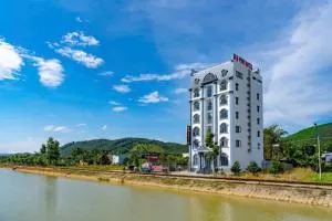 Gia Phú Hotel Bình Thuận - Xã Lạc Tánh