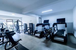 smart elegant three bedroom apartment with swimming pool fully equipped gym child play area proximity to shopping malls and great breathtaking views