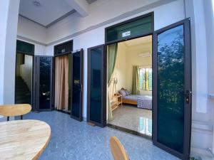 NhaBoong-Homestay Riverside Ninh Binh