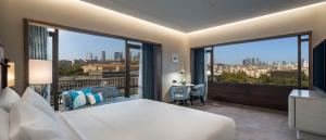 Ambassador Suite room in Hilton Istanbul Bosphorus