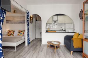 Sun & Sea 1-Bedroom Apartment