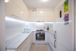 Modern cozy place very central