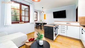 Wonder Home - Pod Świerkiem - z balkonem, blisko centrum