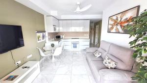 Benalbeach Magic View