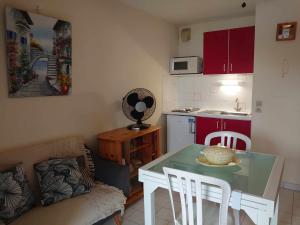 2RB38A Appartement vue sur mer et proche plage