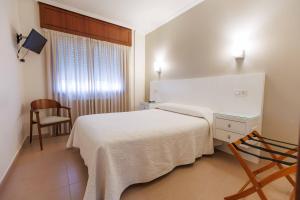 Standard Double Room room in Hotel O Cruceiro