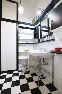 Custodi Premium Apartment tra Navigli e Bocconi