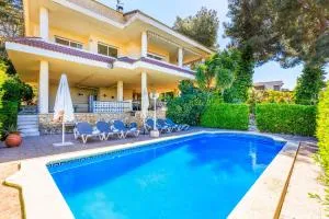 Goleta Villa - Renau