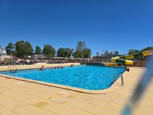 Campings MOBILHOME Lodge 3 chambres, 500m plage, camp 5 etoiles : photos des chambres