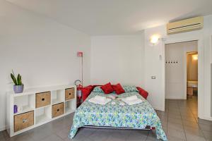 Rosy & Onyx House With Shared Pool - Happy Rentals