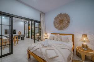 Villa DAN - Tropical & Modern 3BR Villa - Central Canggu Beach