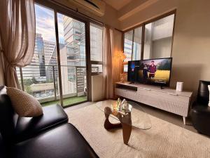 1-Bedroom Condo 53sqm w Netflix w Free Parking
