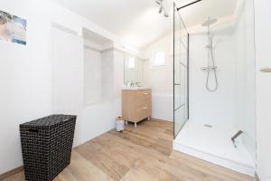 Appartements Gite Lys Martagon par Chelona-Loc - 5 personnes - parking : photos des chambres