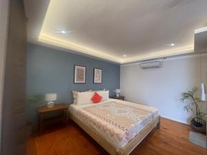 Apoheo Beach Cabin Free Use Motorbike During Stay