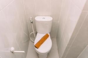 Cozy Studio at Serpong Garden Apartment By Travelio