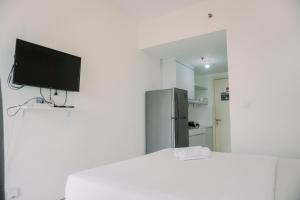 Gorgeous and Strategic Studio Apartment M-Town Residence By Travelio