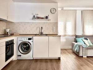 Housing León Santa Ana