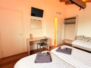 B-Village Bar and Rooms