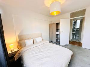 Cosy 2 Bedroom Apartment London Shoreditch with Great Transport Links