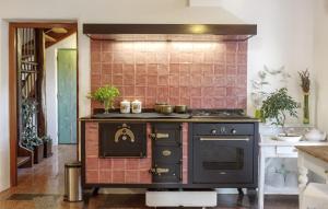 House sound of nature by Villas Guide