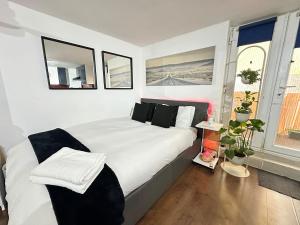 Cozy Modern Studio in the Heart of London