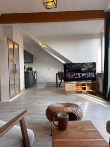 City-View Studio with Balcony, Dessau