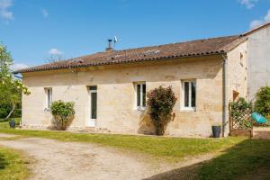 Maisons de vacances La Longere Chateau Vieux Mougnac : photos des chambres